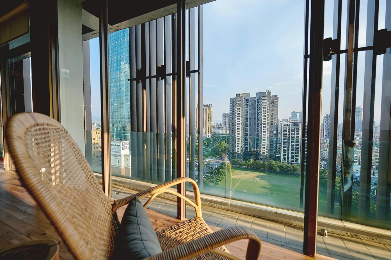 Star Hostel Taichung Parklane Extérieur photo