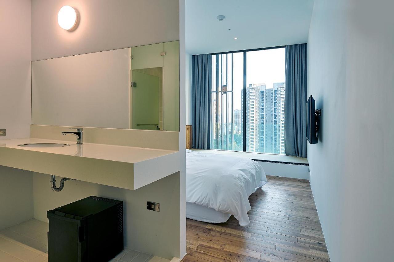 Star Hostel Taichung Parklane Extérieur photo