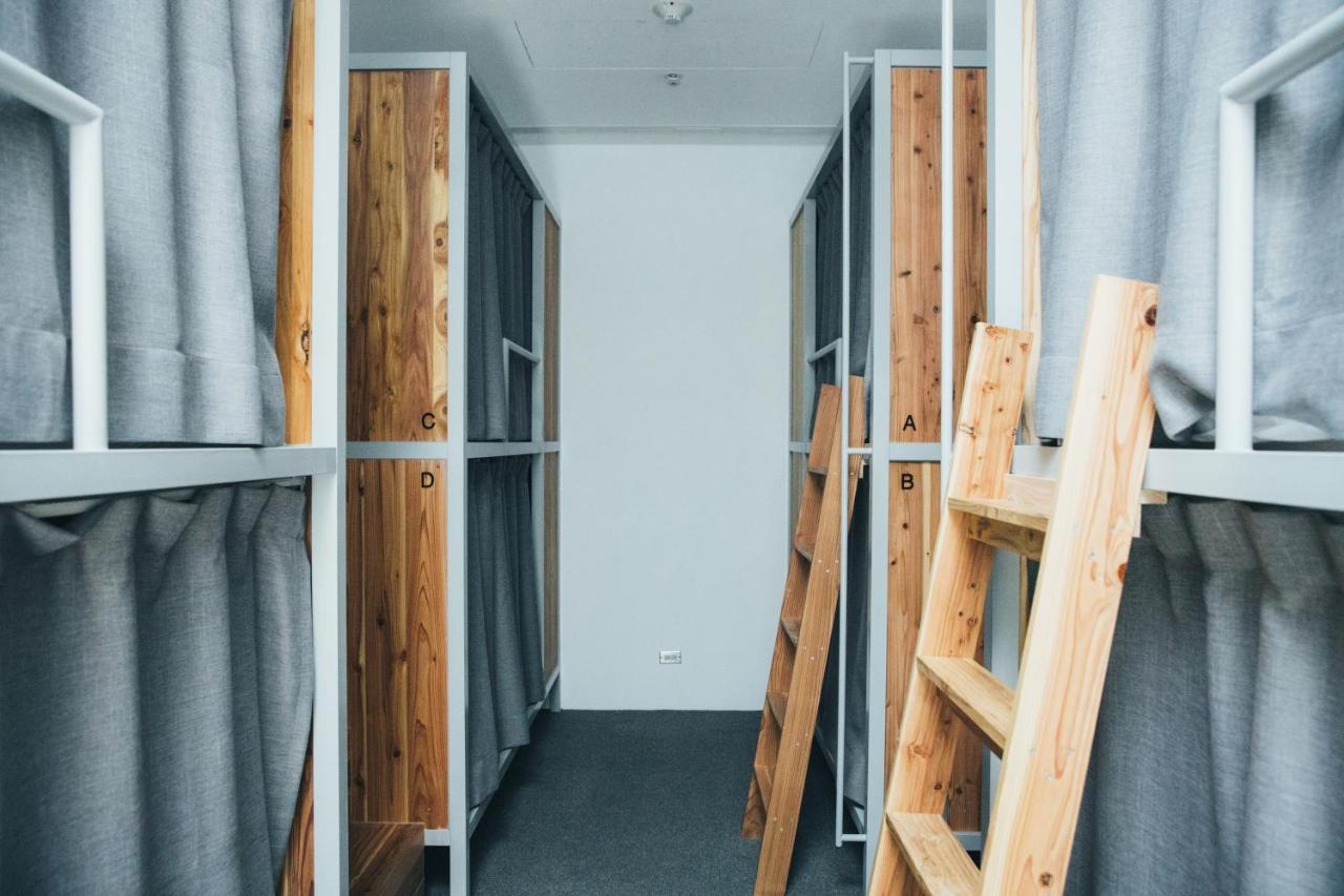 Star Hostel Taichung Parklane Extérieur photo