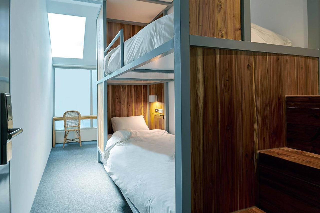 Star Hostel Taichung Parklane Extérieur photo