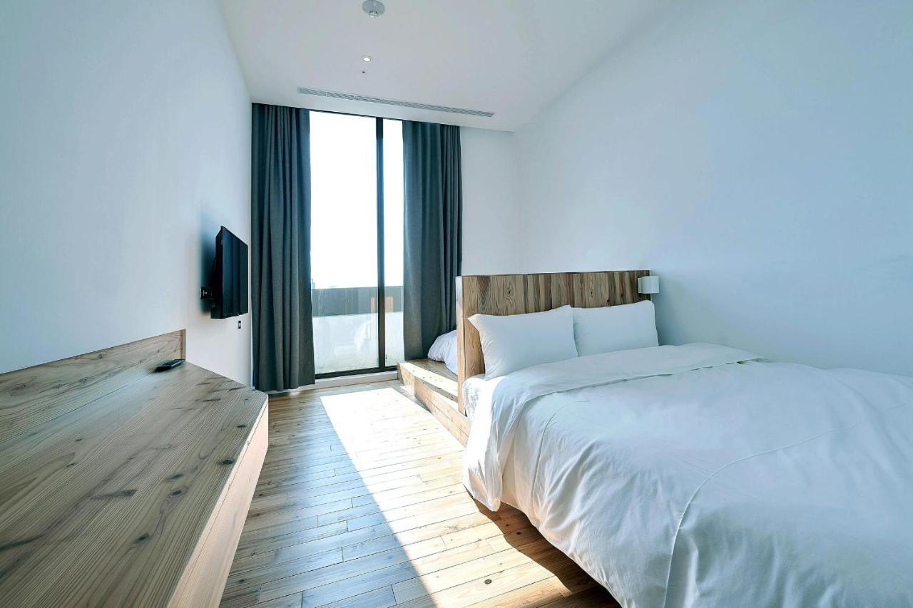 Star Hostel Taichung Parklane Extérieur photo