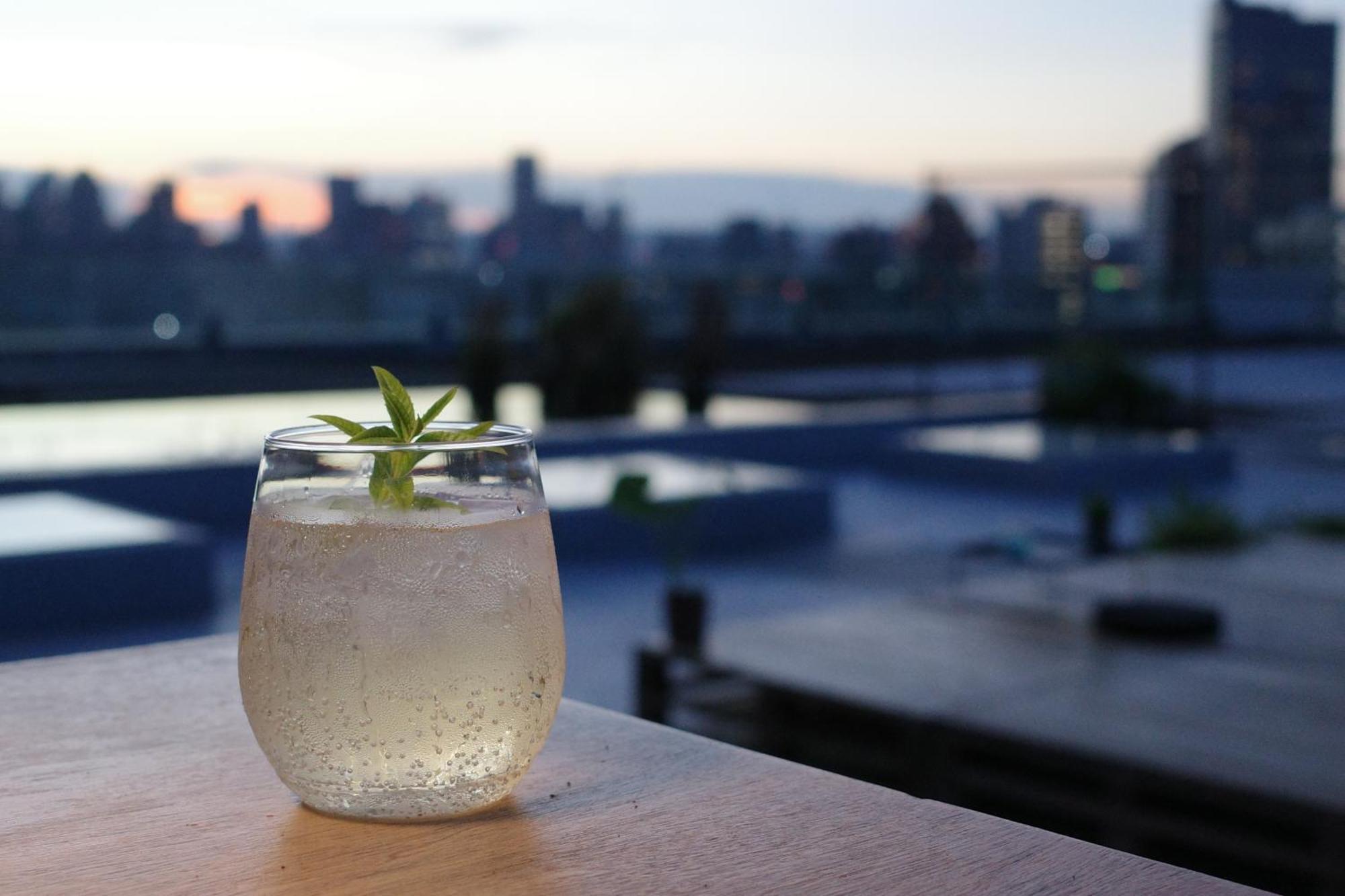 Star Hostel Taichung Parklane Extérieur photo