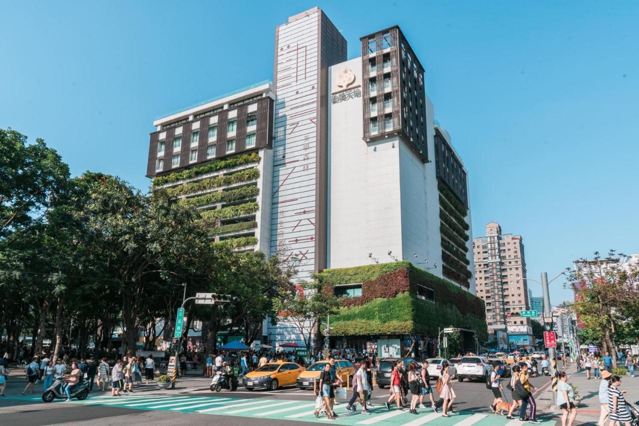 Star Hostel Taichung Parklane Extérieur photo